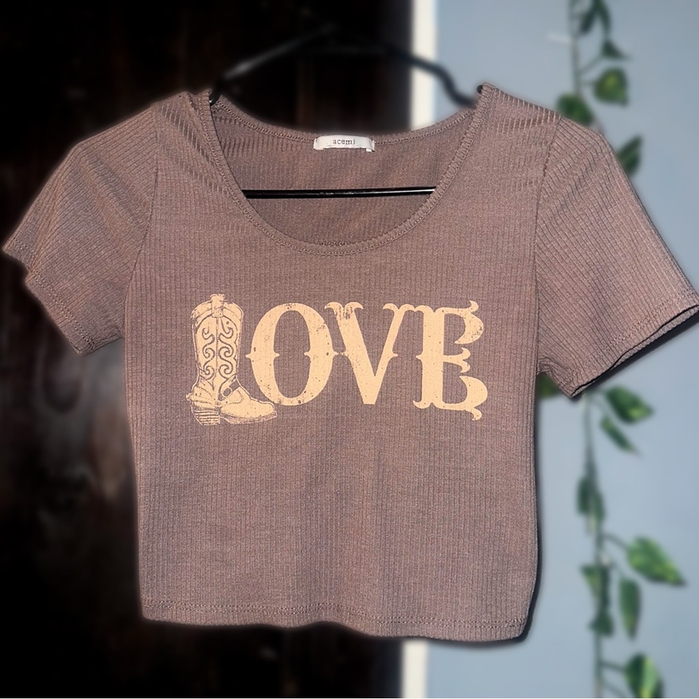 Brown Love Graphic Crop Top